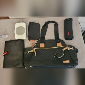Skip Hop Suite 6-in-1 Diaper Bag With Accesories